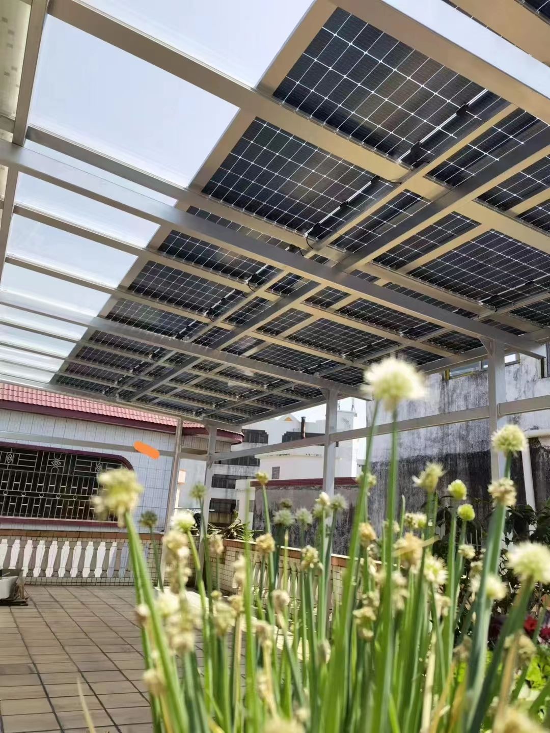 桐城别墅家用屋顶太阳能发电系统安装
